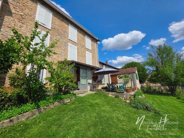 Maison
         7 pièces
        - 182 m² Exclusivité 214 000 € *