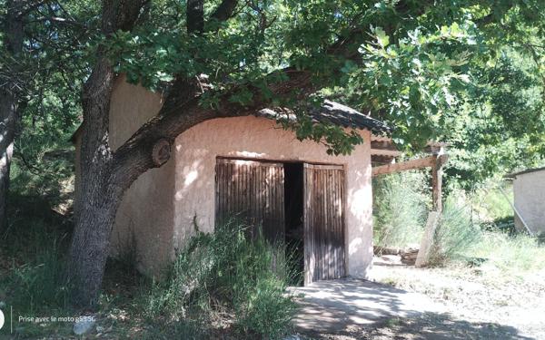 Maison à vendre    4 pièces •  Mison