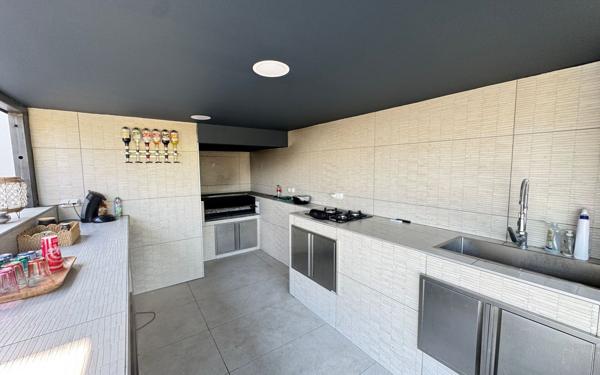 Maison à vendre    4 pièces • 180 m2 Châteauvieux