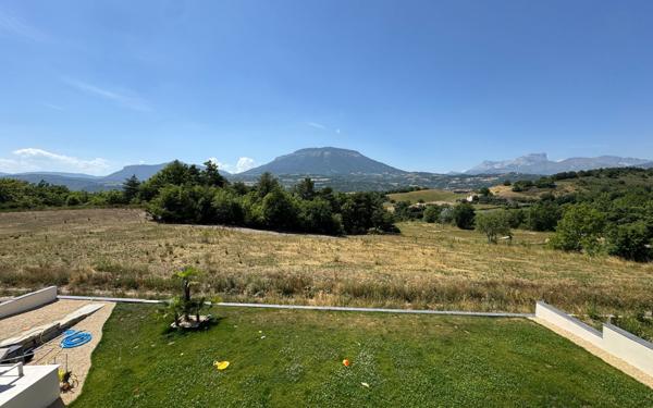 Maison à vendre    4 pièces • 180 m2 Châteauvieux