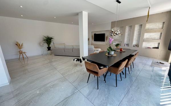 Maison à vendre    4 pièces • 180 m2 Châteauvieux