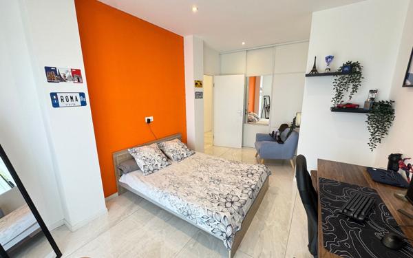 Maison à vendre    4 pièces • 180 m2 Châteauvieux