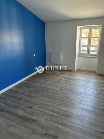 MAISON T3 A LOUER - MOUZILLON