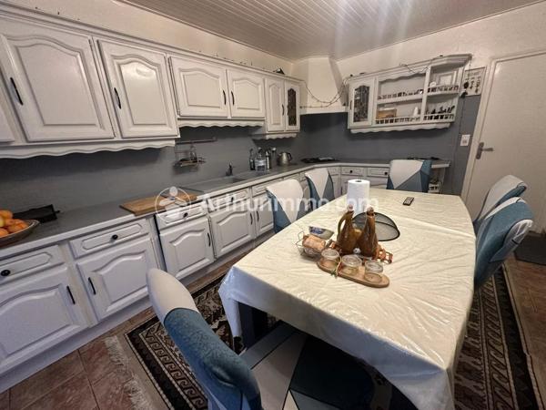 Vente Maison 8 pièces 170 m2 à Mussidan