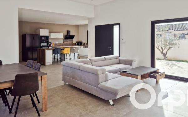 Maison à vendre    4 pièces •  Lapalud