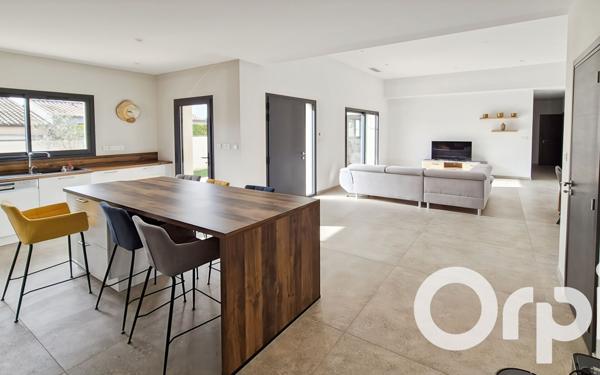 Maison à vendre    4 pièces •  Lapalud