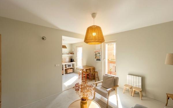 Appartement à vendre    3 pièces • 53 m2 Sète