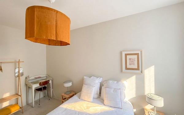 Appartement à vendre    3 pièces • 53 m2 Sète