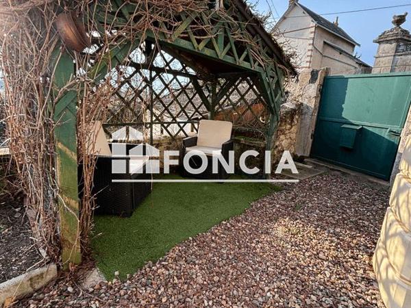 Location Maison 4 pièces 75 m² - 31 RUE DU VAL DE LOIR Chateau Du Loir 72500