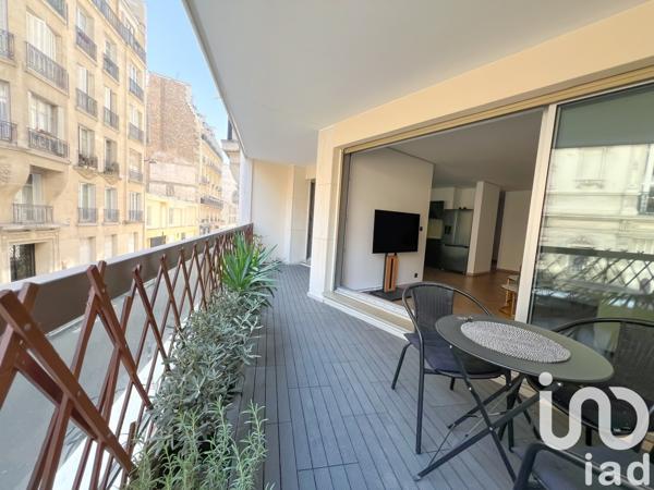 Appartement 4 pièces de 67 m² à Paris (75016)