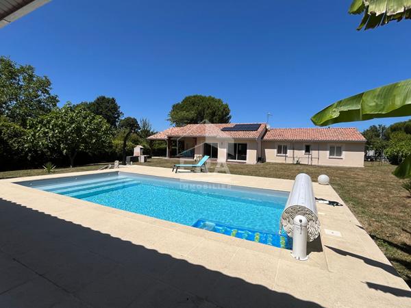 A vendre aux portes de Périgueux, Maison récente type 5 avec piscine