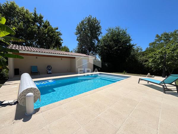 A vendre aux portes de Périgueux, Maison récente type 5 avec piscine