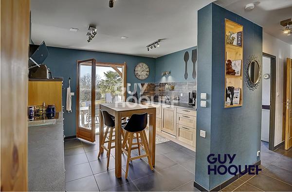 Maison 7 pièce(s) 141 m2 terrain de 1062 m² (piscine)