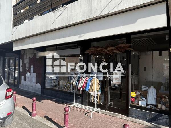 Location Local commercial 1 pièce 88.68 m² - 5 ET 6 PLACE DU MARCHE Thonon-les-bains 74200