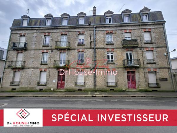 Immeuble à vendre de 835 m²