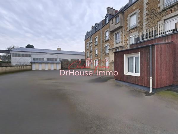 Immeuble à vendre de 835 m²