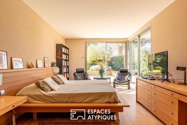 Lumineuse maison d’architecte avec piscine en coeur de ville