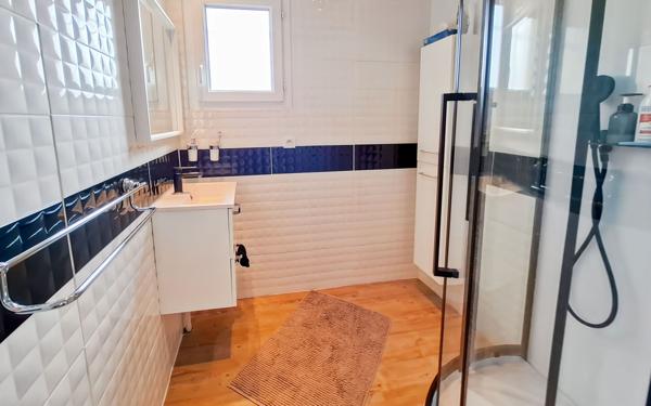 Maison à vendre    5 pièces •  Canals