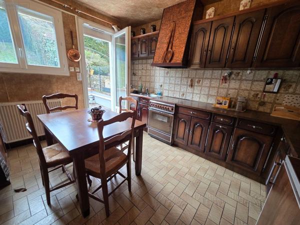Maison de ville à vendre à Isle en Haute-Vienne (87170), ref : 87006/1267