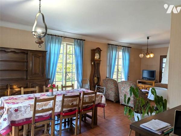 VENTE MAISON INDIVIDUELLE - SAINTE MAURE DE TOURAINE