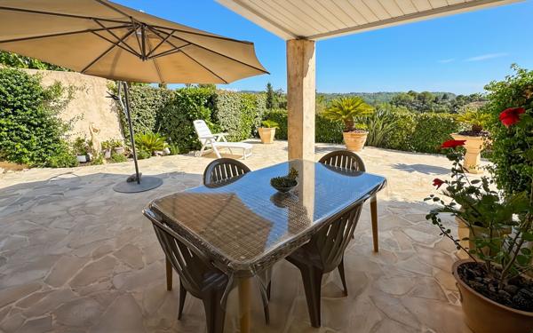 Maison à vendre    5 pièces • 105 m2 Mouans-Sartoux