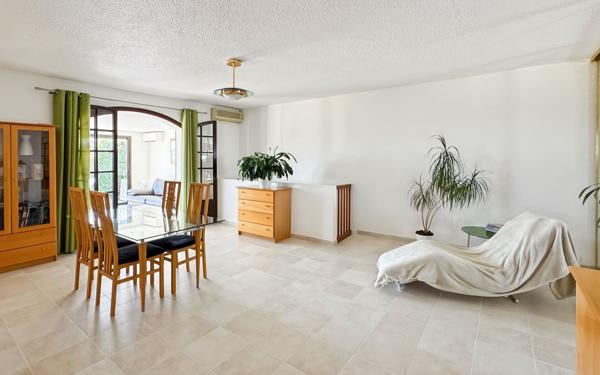 Maison à vendre    5 pièces • 105 m2 Mouans-Sartoux