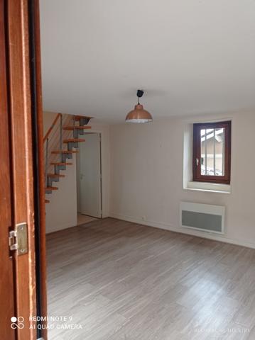 POITIERS CENTRE VILLE T2 bis de 35.47 m² en duplax