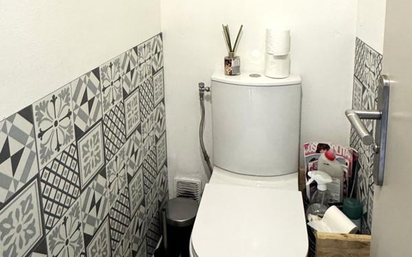 Appartement à vendre    5 pièces • 89,61 m2 Nîmes