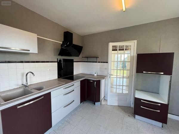 Pavillon à vendre à Fougères en Ille-et-Vilaine (35300), ref : 12541/433