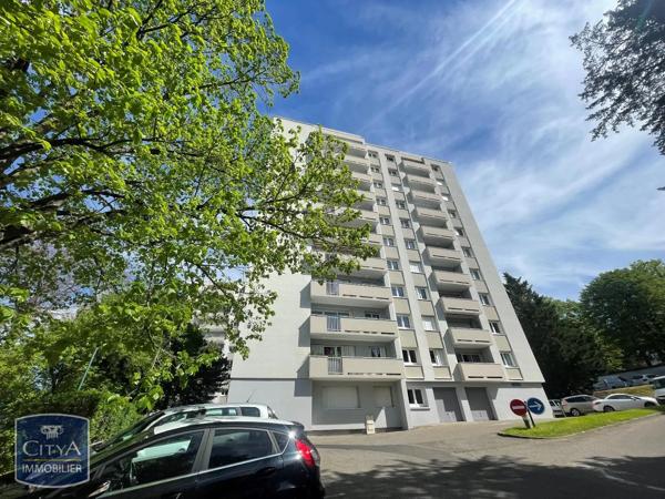 Appartement à louer 4 pièces 64.91m² Oullins (69600)