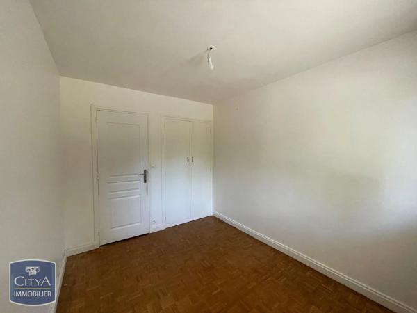 Appartement à louer 4 pièces 64.91m² Oullins (69600)