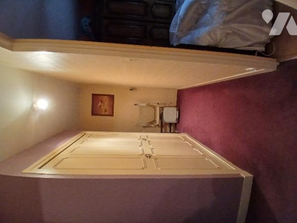LECOUSSE (35) mais mit entree WC, cuis SAM terra sal Etge 3 chbres SDE WC chauf élec Gge Cab Pel