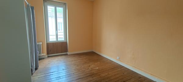 MAISON 2 CHAMBRES A RENOVER