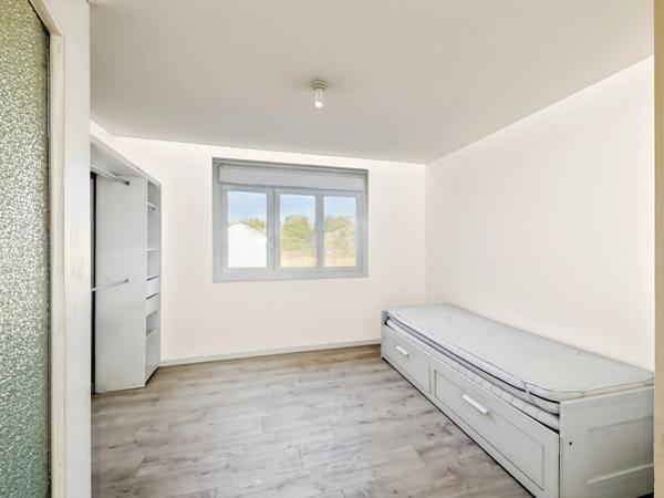 Saint-Nazaire Centre : Studio - T1 Bis Lumineux avec Parking privé – Emplacement N°1