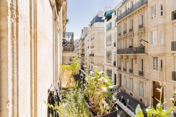 Appartement Paris 17 e - JOUFFROY D'ABBANS / MALESHERBES