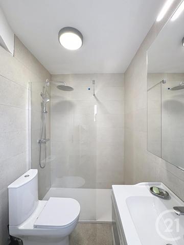 Appartement F1 à vendre  1 pièce - 45 m2 CANNES - 06