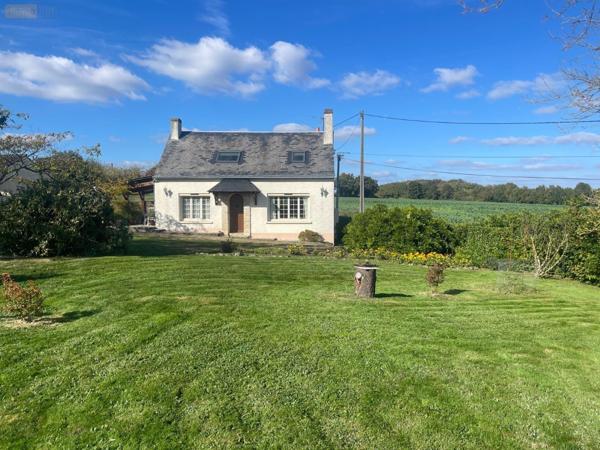 Maison à vendre à Bessé-sur-Braye dans la Sarthe (72310), ref : 13816/1166