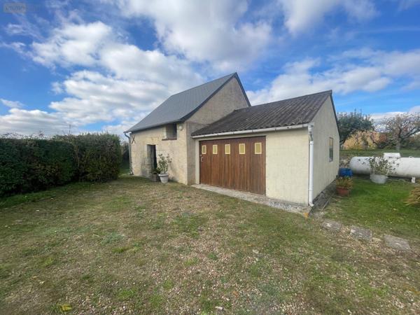 Maison à vendre à Bessé-sur-Braye dans la Sarthe (72310), ref : 13816/1166