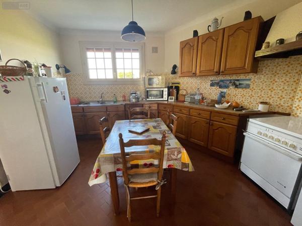 Maison à vendre à Bessé-sur-Braye dans la Sarthe (72310), ref : 13816/1166