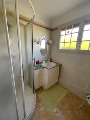 Maison à vendre à Bessé-sur-Braye dans la Sarthe (72310), ref : 13816/1166