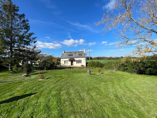 Maison à vendre à Bessé-sur-Braye dans la Sarthe (72310), ref : 13816/1166