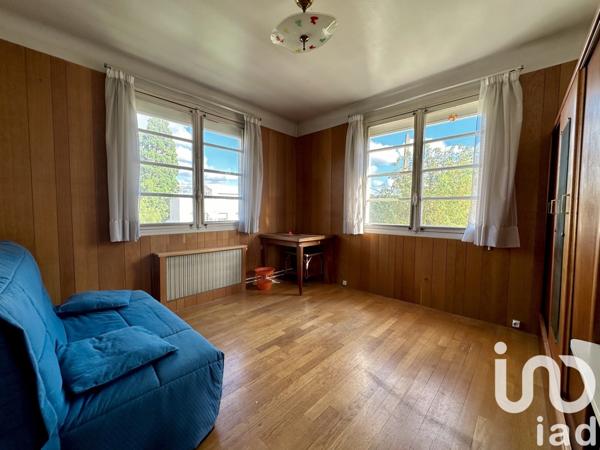 Maison traditionnelle 9 pièces de 190 m² à Châtenay-Malabry (92290)