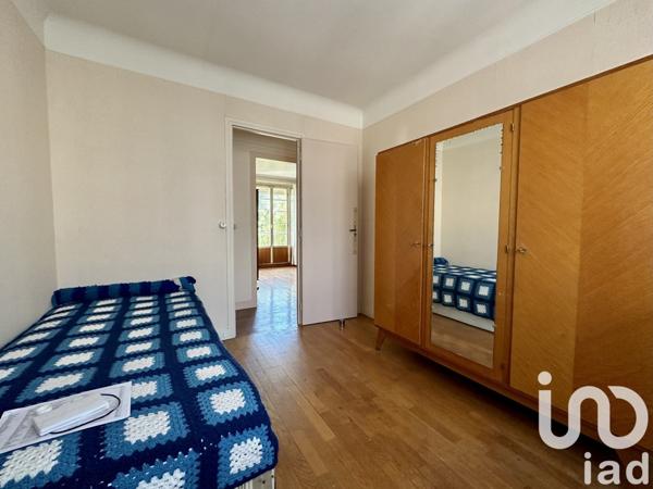 Maison traditionnelle 9 pièces de 190 m² à Châtenay-Malabry (92290)