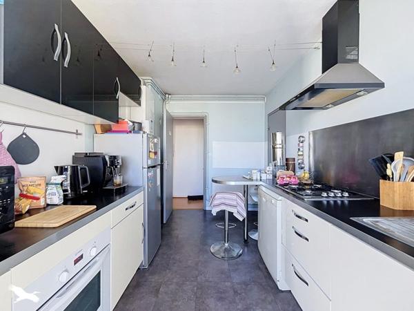 Appartement à vendre 161 250 € Bruges 3 p 61 m² DPE F