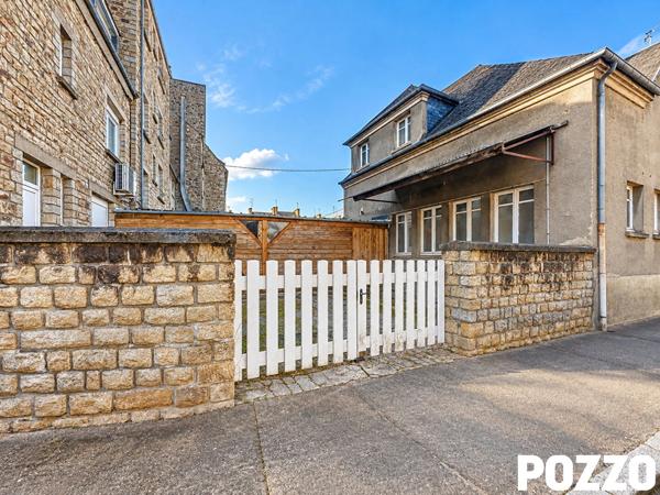 A Vendre - Saint Hilaire Du Harcouet - Immeuble 5 pièce(s) 245 m² - local commercial - appartement - maison SAINT HILAIRE DU HARCOUET