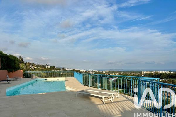 Appartement à vendre 4 pièces 68 m² Mandelieu-la-Napoule