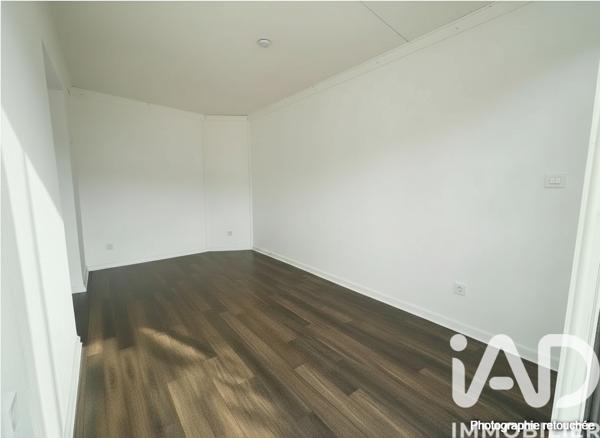 Appartement à vendre 4 pièces 68 m² Mandelieu-la-Napoule