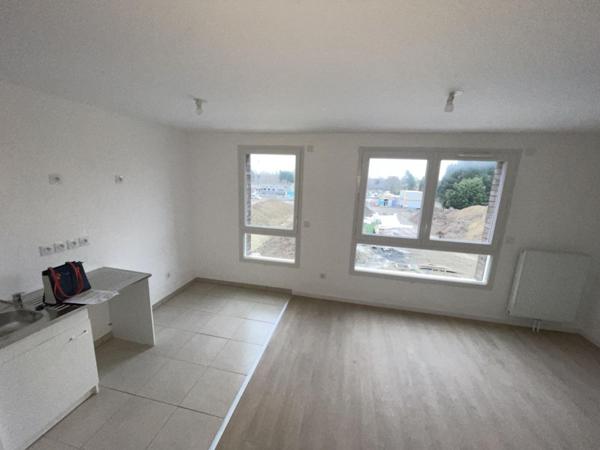 A LOUER : T2 à LILLE • • 745 € CC • Réf. G524-2