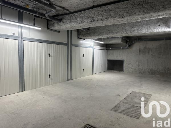Parking for sale 24 m² Torcy