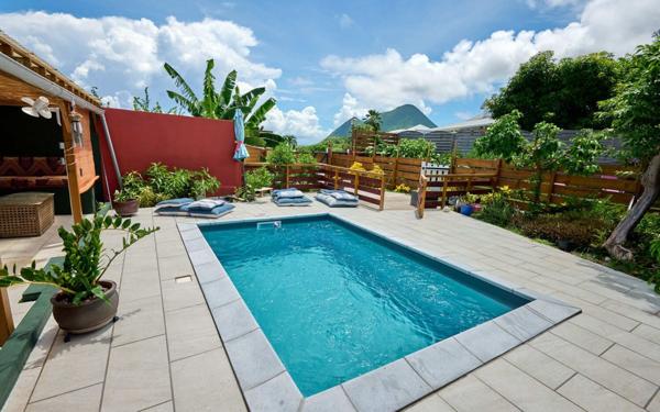 Maison à vendre    4 pièces • 83,70 m2 Le Diamant